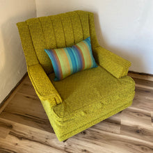 Load image into Gallery viewer, Mid Century Green Accent Chair