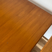 Load image into Gallery viewer, Modern End Table Set