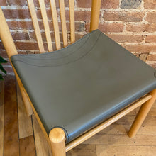 Load image into Gallery viewer, Wood & Leather Accent Chair