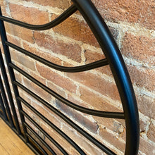 Load image into Gallery viewer, Metal Modern Wall Art