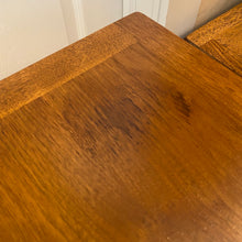 Load image into Gallery viewer, Mid Century Lane Table