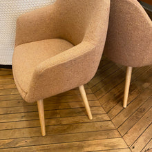 Load image into Gallery viewer, Mid Century Pink Chair Set