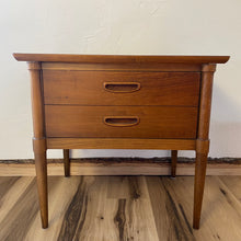 Load image into Gallery viewer, Lane End Table