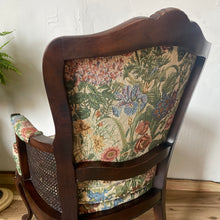 Load image into Gallery viewer, Floral Wood Frame Chair