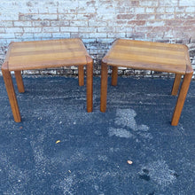 Load image into Gallery viewer, Lane End Table Set