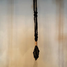 Load image into Gallery viewer, Macrame Crystal Holder