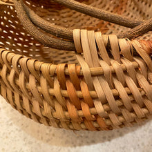 Load image into Gallery viewer, Natural Rattan Basket
