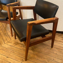 Load image into Gallery viewer, Mid Century Black Vinyl Chair Set
