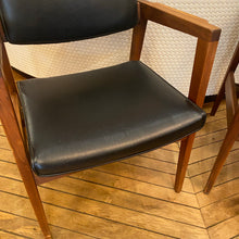 Load image into Gallery viewer, Mid Century Black Vinyl Chair Set
