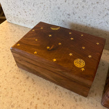 Load image into Gallery viewer, Wooden Trinket Box
