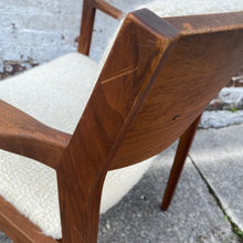 Load image into Gallery viewer, Mid Century Arm Chair
