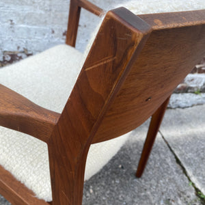 Mid Century Arm Chair