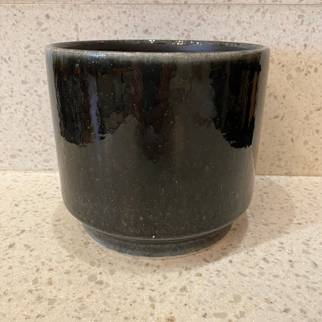The Obsidian Pot