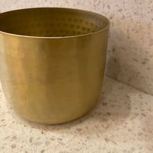 Load image into Gallery viewer, The Hammered Pot
