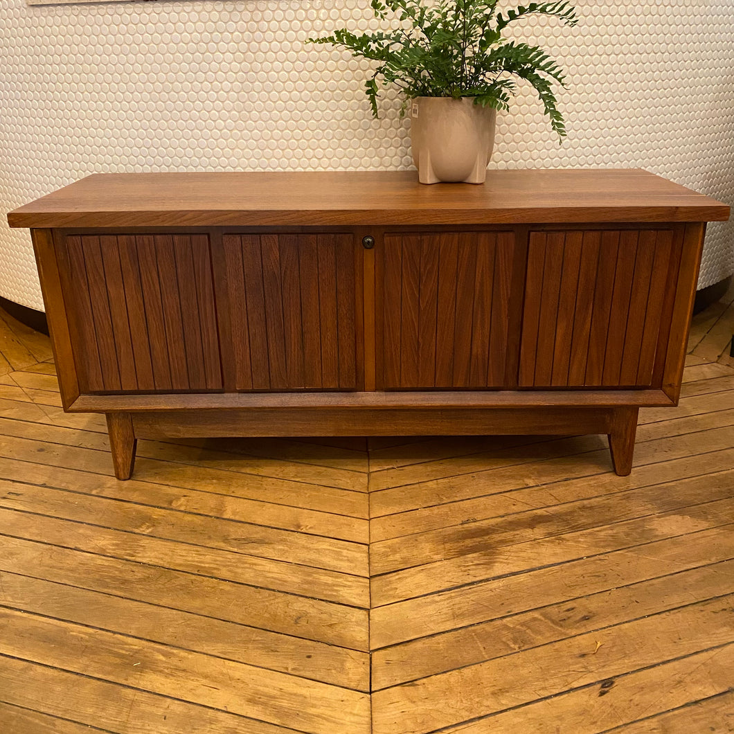 Lane Cedar Chest