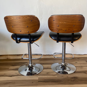 Reproduction Eames Chair Bar Stool Set