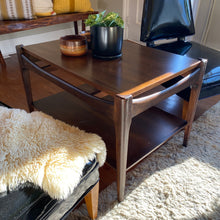 Load image into Gallery viewer, Mid Century End Table Set
