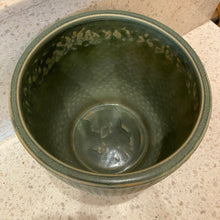 Load image into Gallery viewer, The Croc Pot
