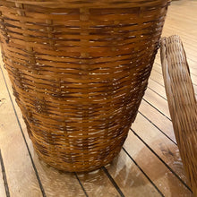 Load image into Gallery viewer, Rattan Basket &amp; Lid
